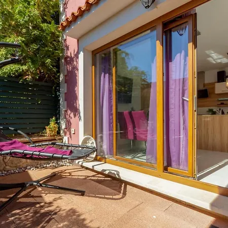 Magic Apartment