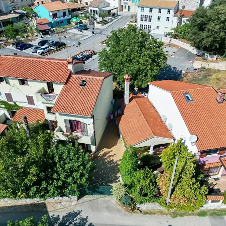 Apartment Magic Bale